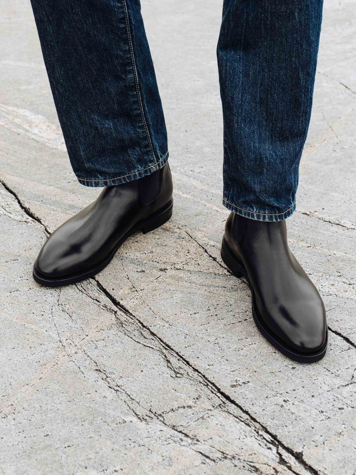 The Chelsea Boot - Black Calf